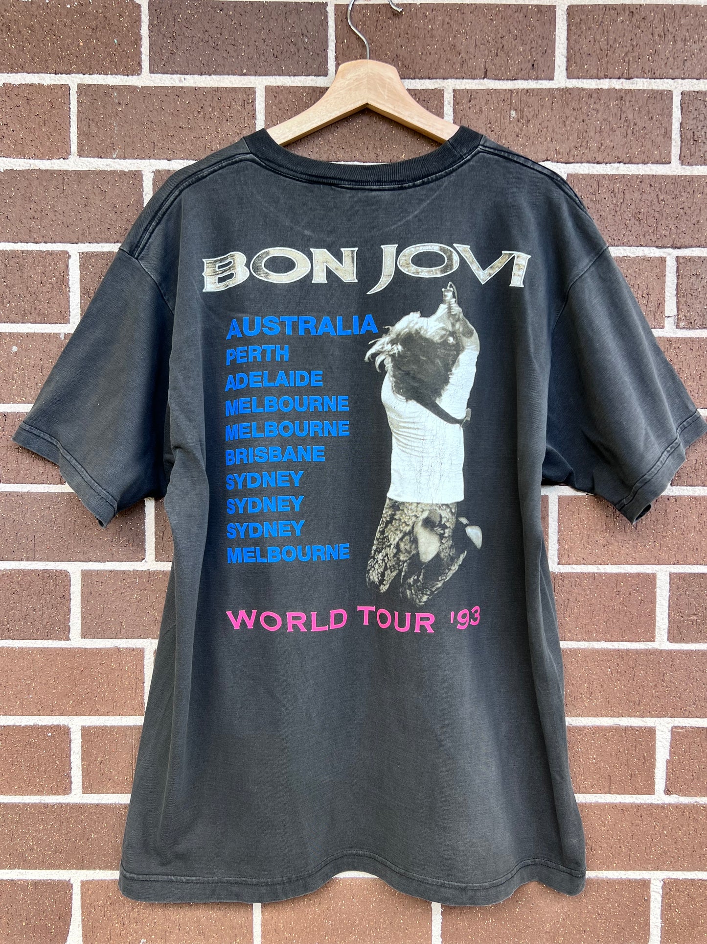 Bon Jovi 1993 World tour XL Brockum tag