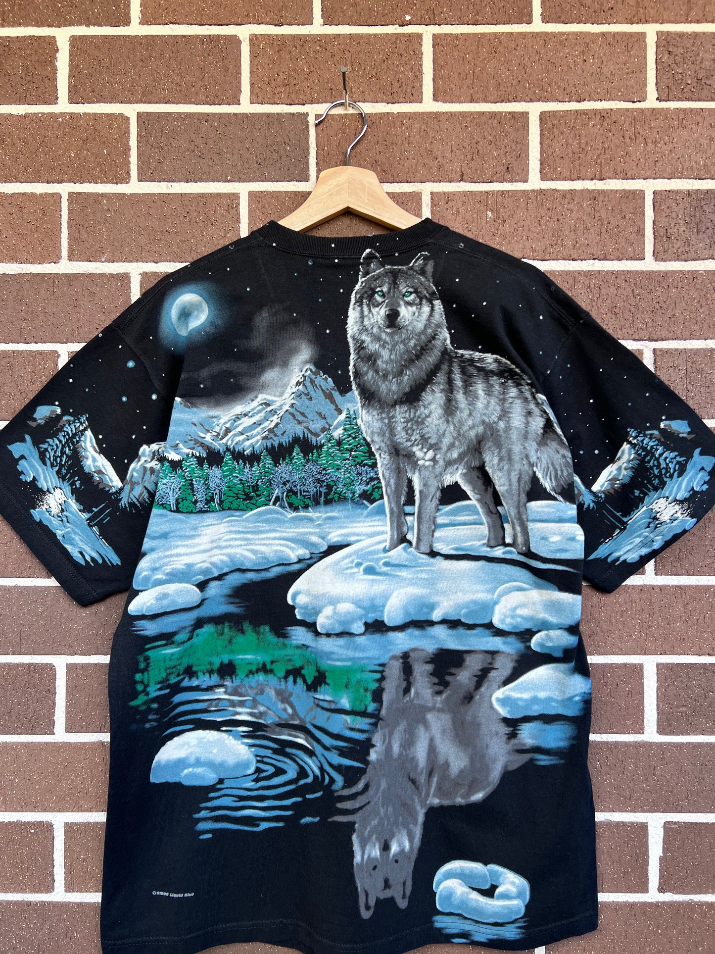 Wolf vintage Large on Liquid Blue tag