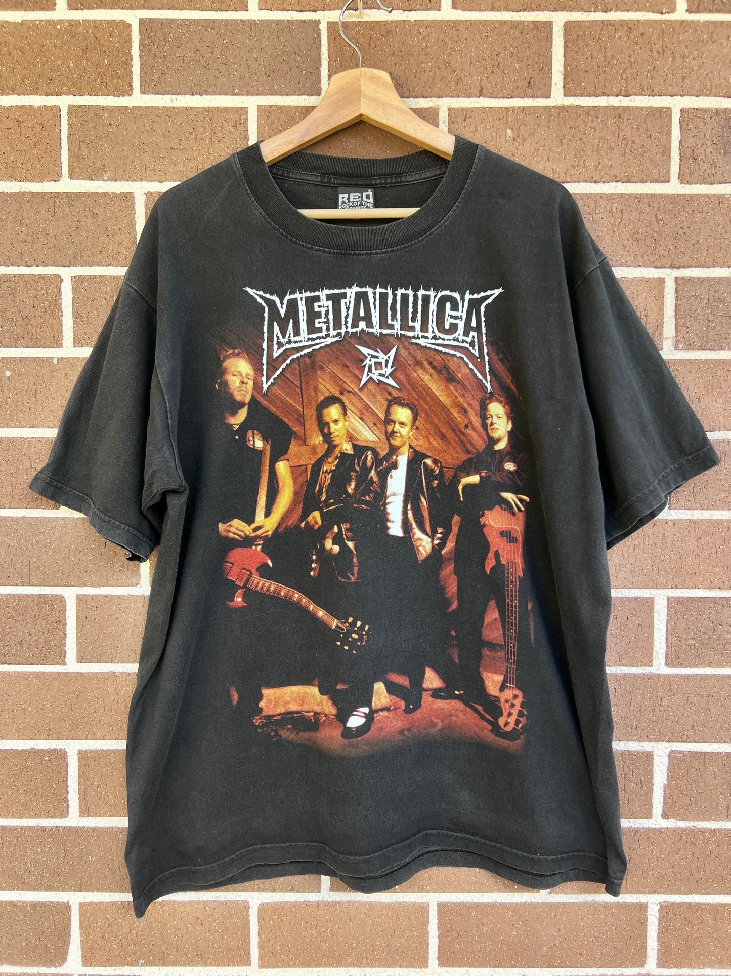 Metallica Y2K bootleg XL on REO tag