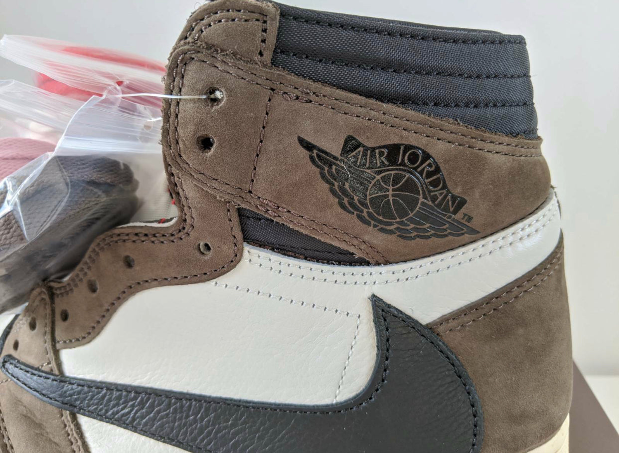 Jordan 1 High OG Travis Scott Mocha size 9