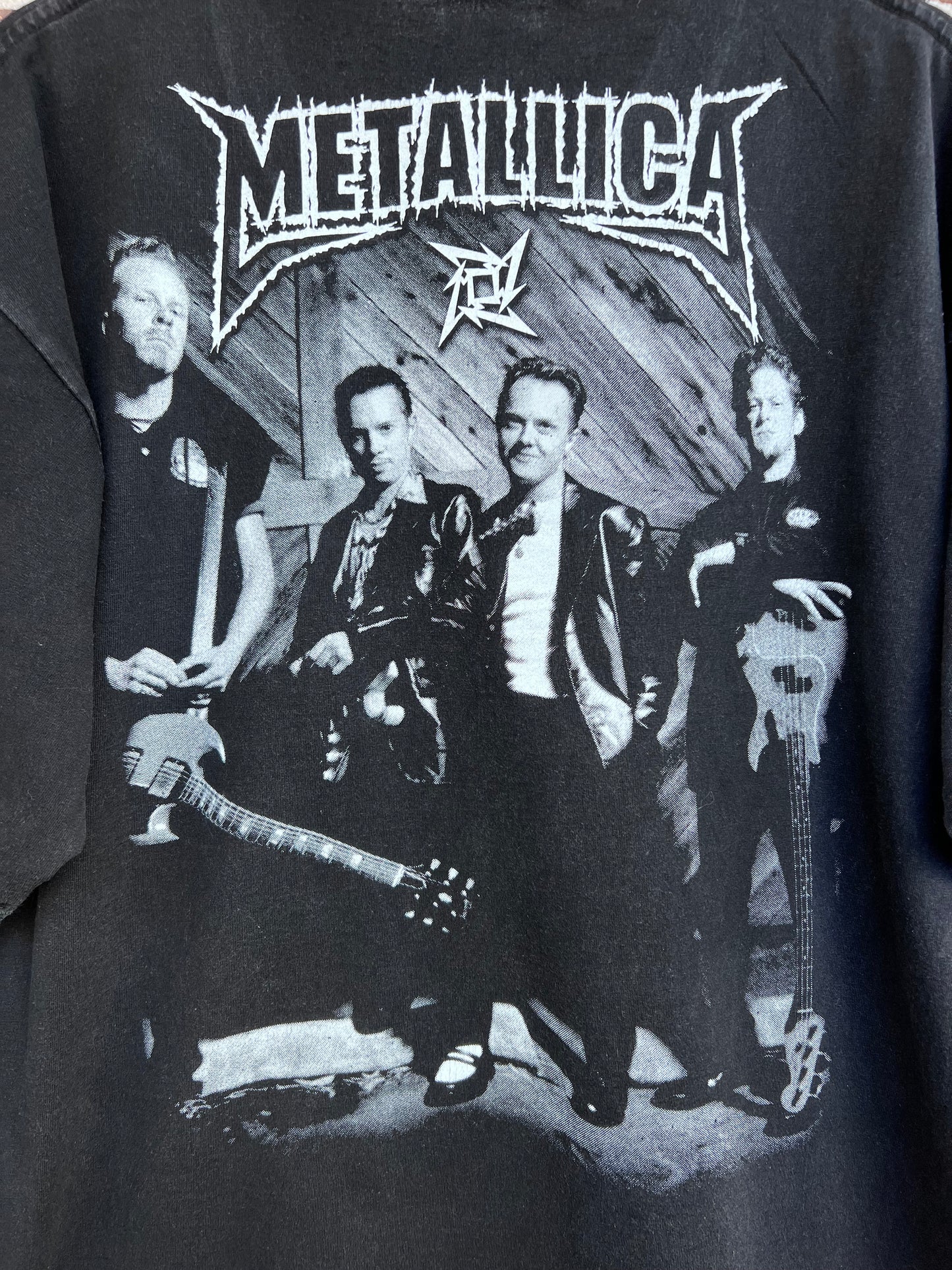 Metallica Y2K bootleg XL on REO tag